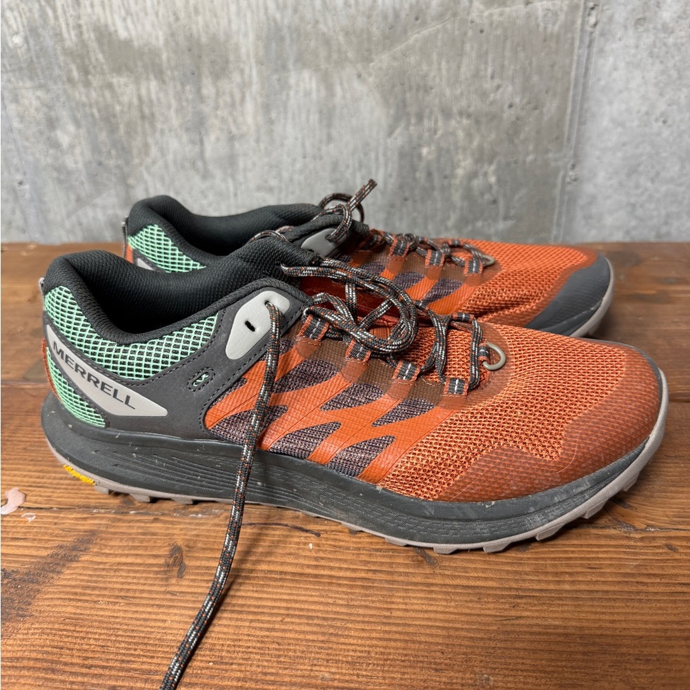 Merrell Men's Nova 3 Men's Orange and Gray Trail Shoes Size 10